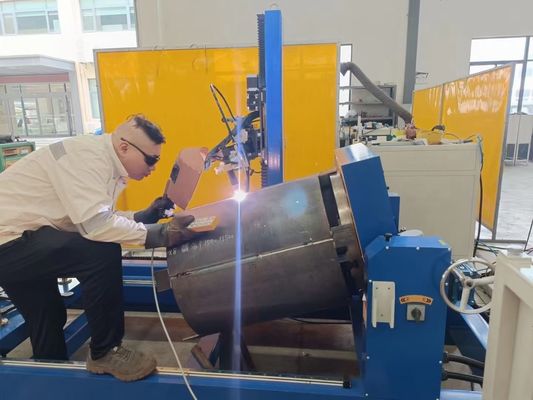 গুণ  100-5000mm Tank Diameter Circular Seam Welding Machine with Water Cooling and 3-400A Welding Power কারখানা